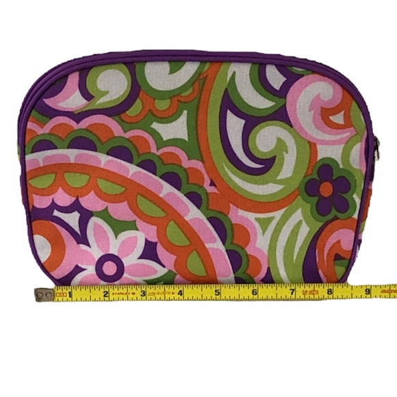 $10 or 2/$15 Clinique Set of 2 Retro Patterned Cosmetic Cases - Picture 2 of 9